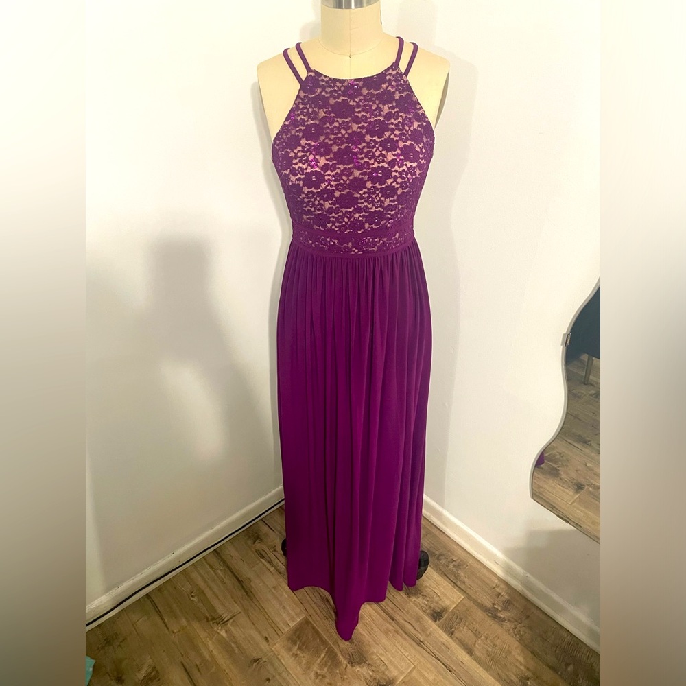 Special occasion floor length dress, purple, size 8P.